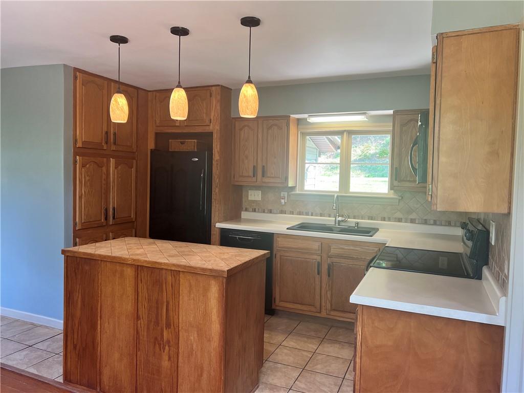 1589 Sleepy Hollow Road Indiana, PA 15701 - Photo 3 of 28