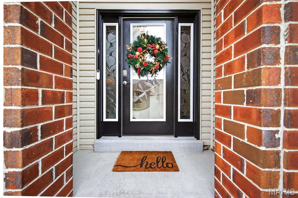 968 Ridgepointe Pl Circle Lake St. Louis, MO 63367 - Photo 3 of 43