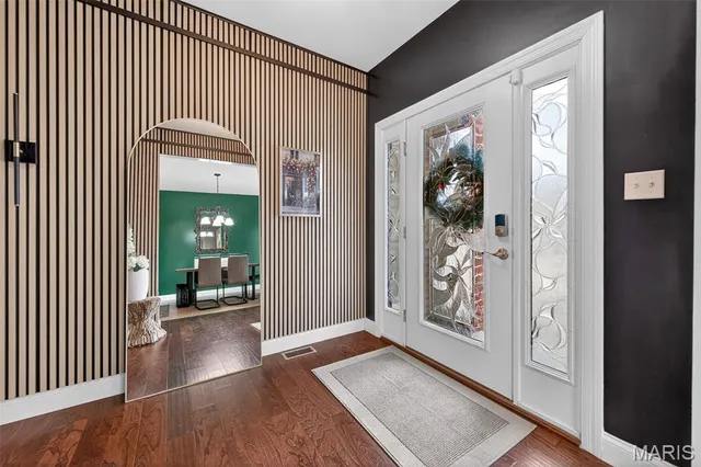 $525,000 | 968 Ridgepointe Pl Circle, Lake St. Louis, MO 63367