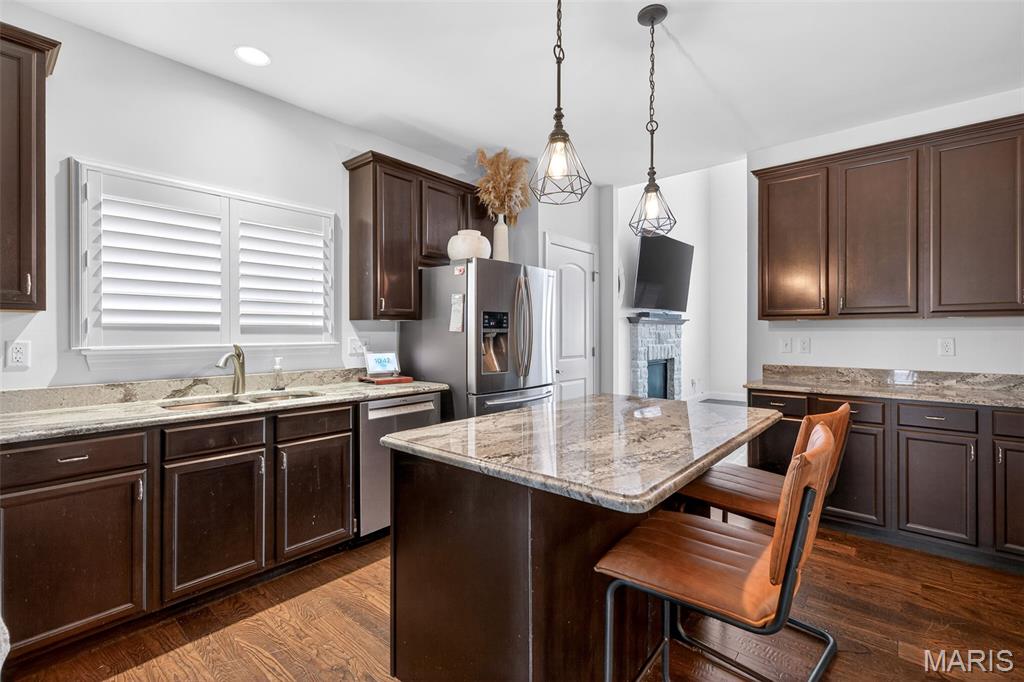 968 Ridgepointe Pl Circle Lake St. Louis, MO 63367 - Photo 9 of 43