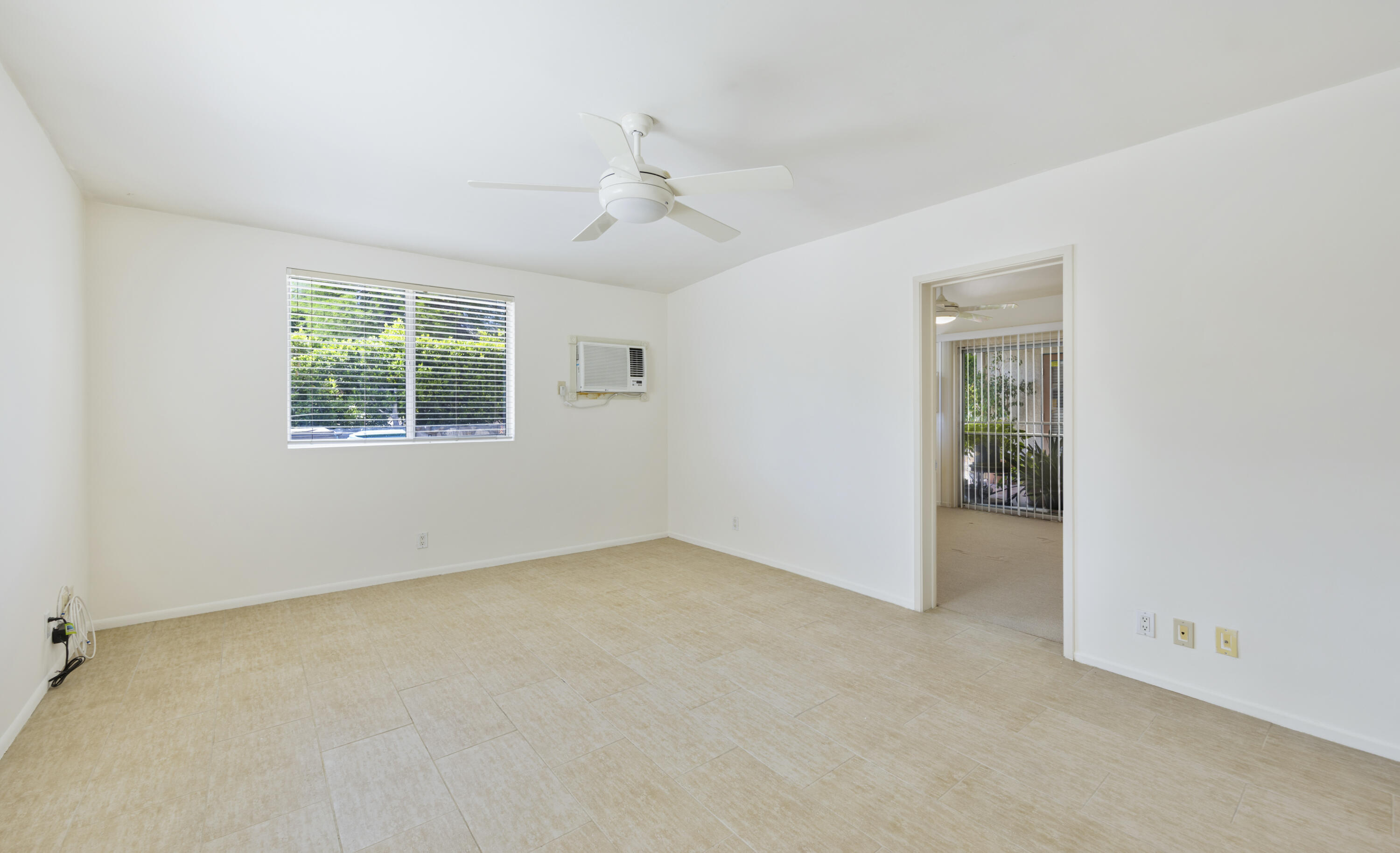 68286 Grandview Avenue Cathedral City, CA 92234 - Photo 28 of 43 8 (3)