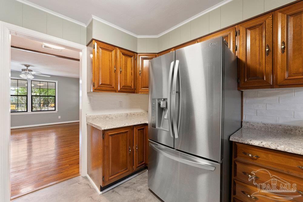 203 Reed Road Pensacola, FL 32507 - Photo 12 of 31