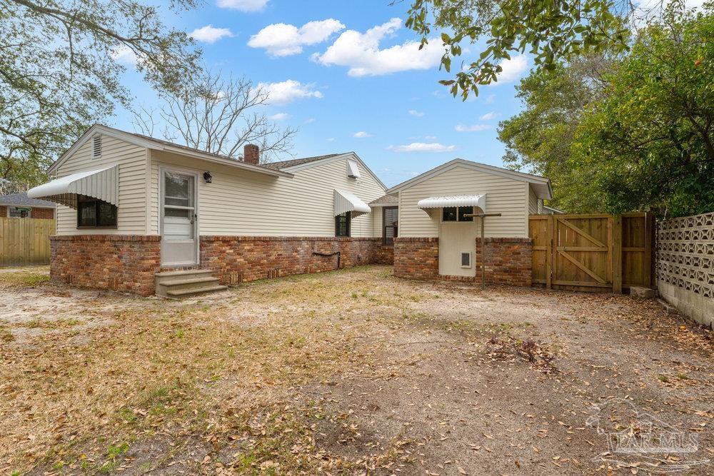 203 Reed Road Pensacola, FL 32507 - Photo 28 of 31