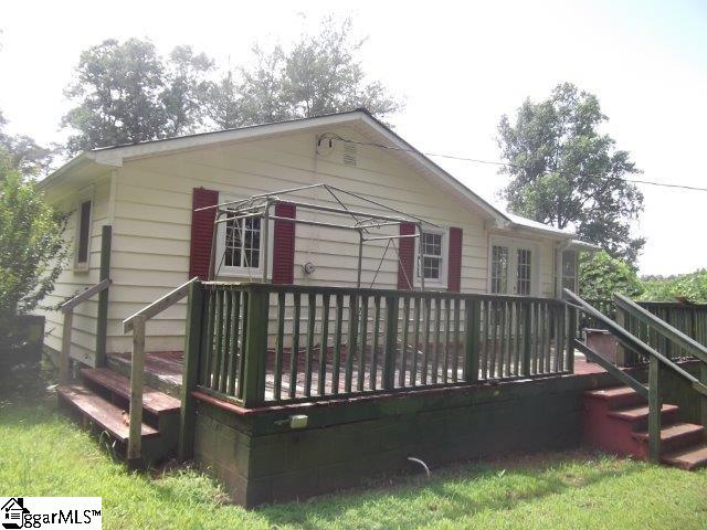 102 Knollwood Heights Road Pickens, SC 29671 - Photo 2 of 10 Gallery Image 2