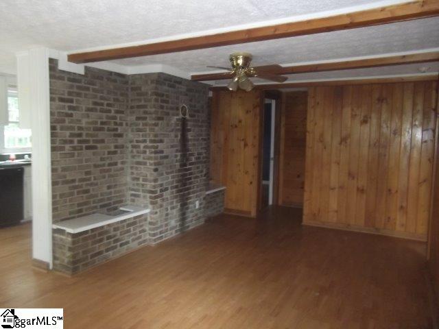 102 Knollwood Heights Road Pickens, SC 29671 - Photo 3 of 10 Gallery Image 3