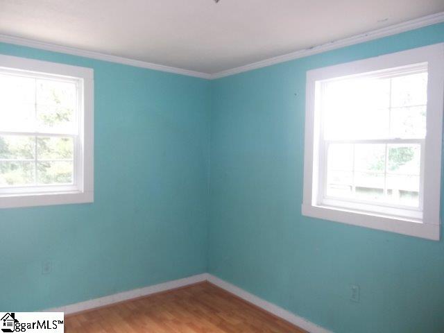 102 Knollwood Heights Road Pickens, SC 29671 - Photo 4 of 10 Gallery Image 4