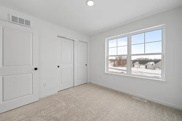 $334,900 | 1589 Meadowview Court, Whitewater, WI 53190