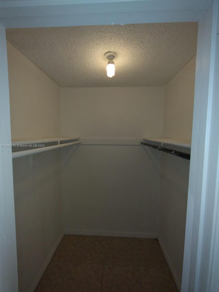 2775-l B L B McLeod Road, Unit B Orlando, FL 32805 - Photo 13 of 13 a view of a room