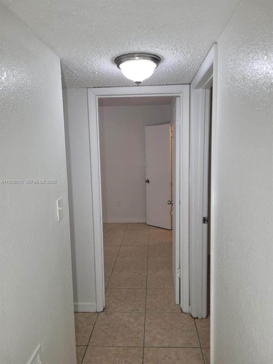2775-l B L B McLeod Road, Unit B Orlando, FL 32805 - Photo 15 of 28 a view of an empty room