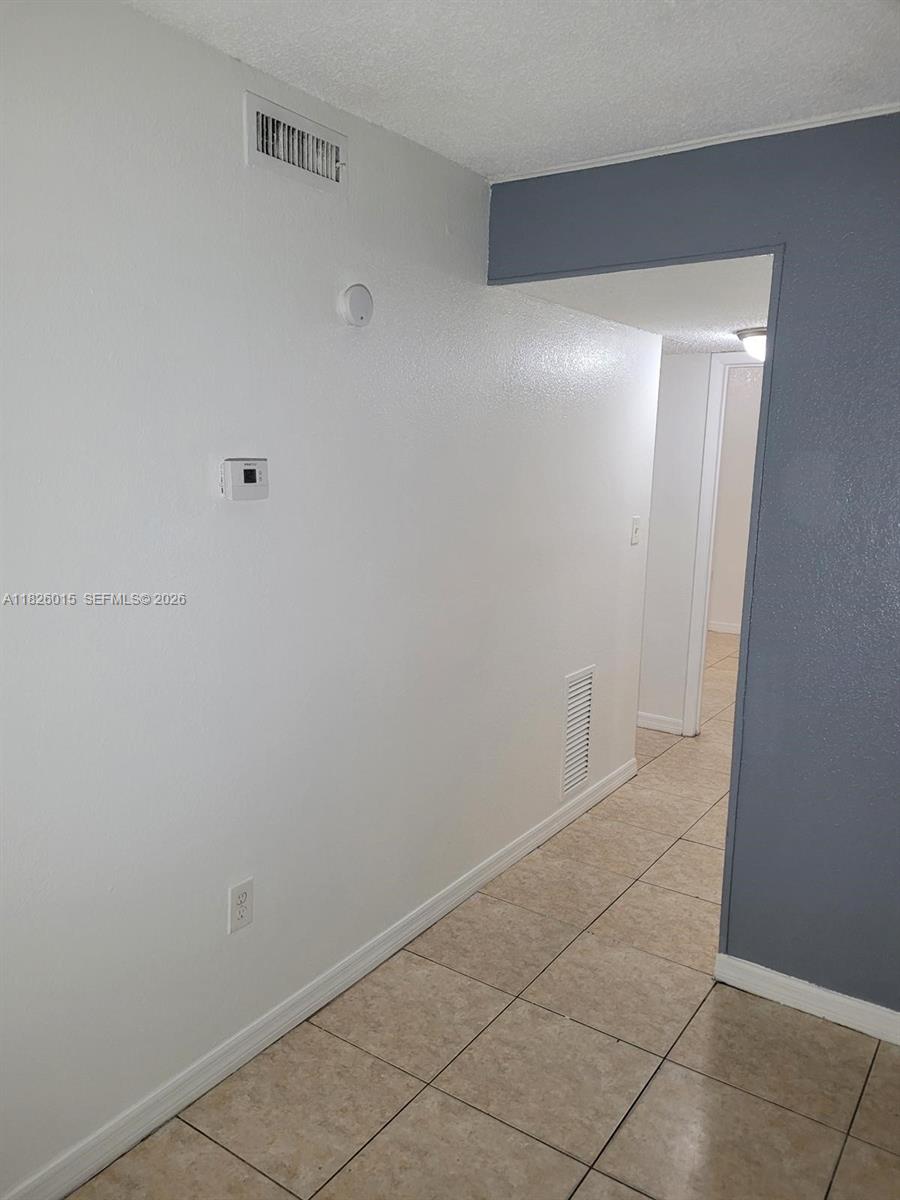 2775-l B L B McLeod Road, Unit B Orlando, FL 32805 - Photo 17 of 28 a view of an empty room