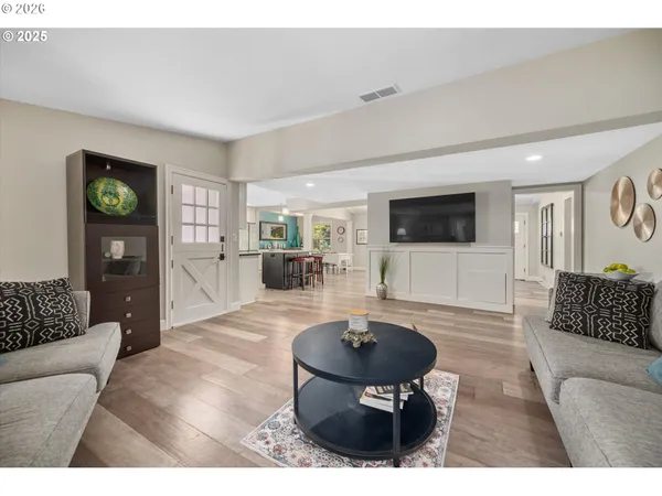 $839,000 | 8444 Southwest 58th Avenue, Portland, OR 97219