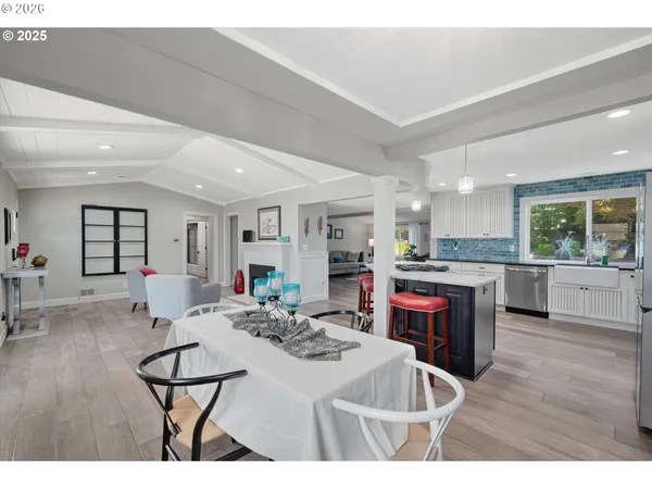 $839,000 | 8444 Southwest 58th Avenue, Portland, OR 97219