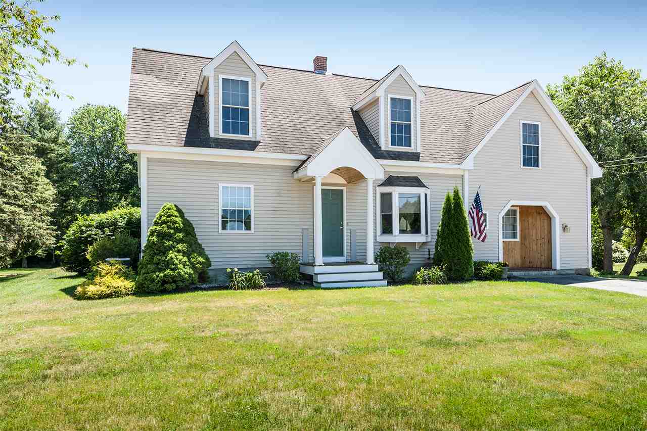 510 Wallis Road Rye, NH 03870 - Photo 2 of 32