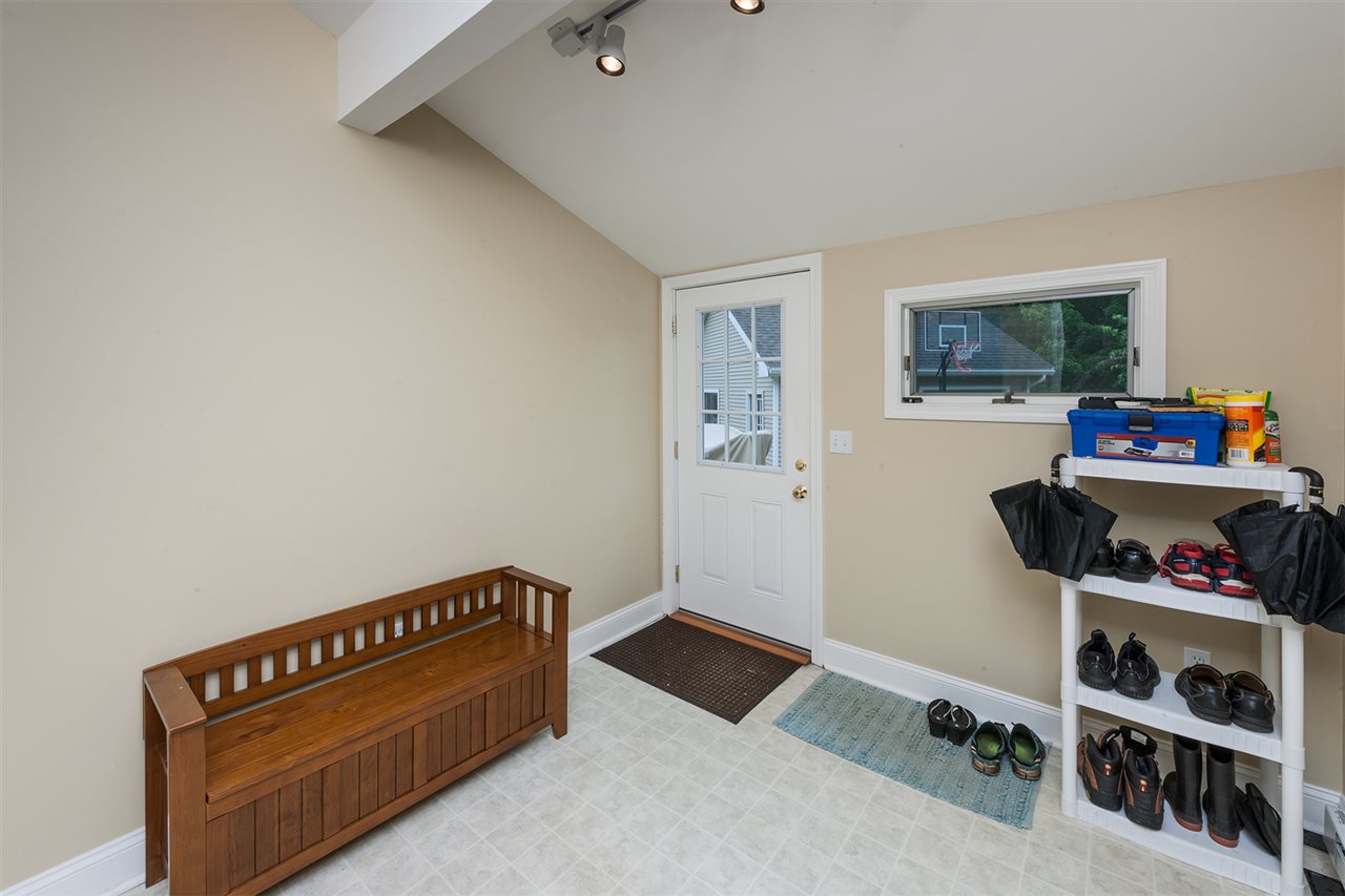 510 Wallis Road Rye, NH 03870 - Photo 23 of 32