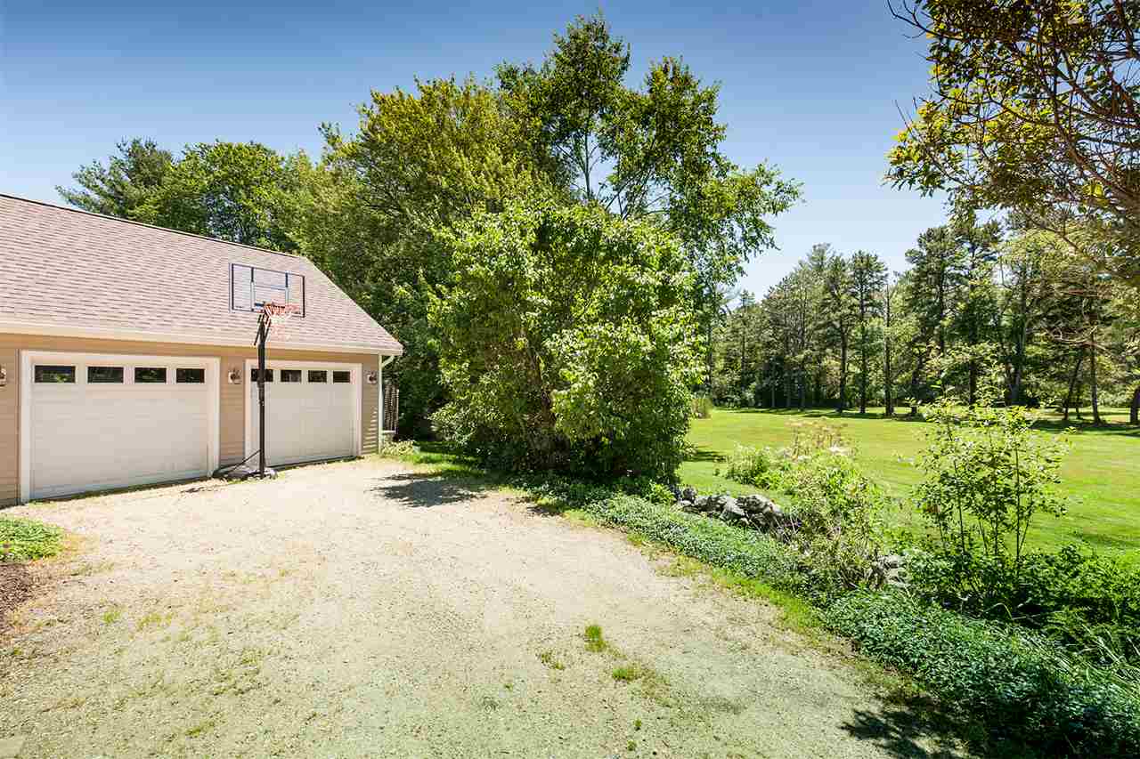 510 Wallis Road Rye, NH 03870 - Photo 28 of 32