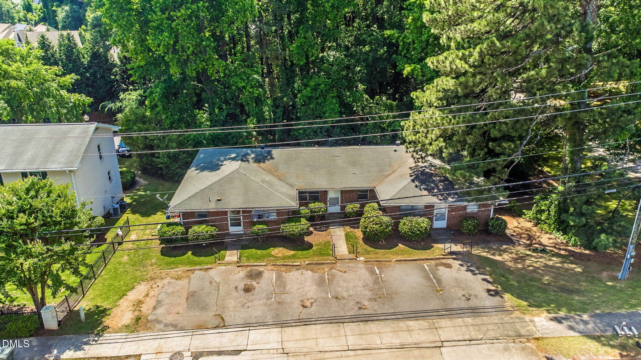 850 Athens Drive Raleigh, NC 27606 - Photo 3 of 32