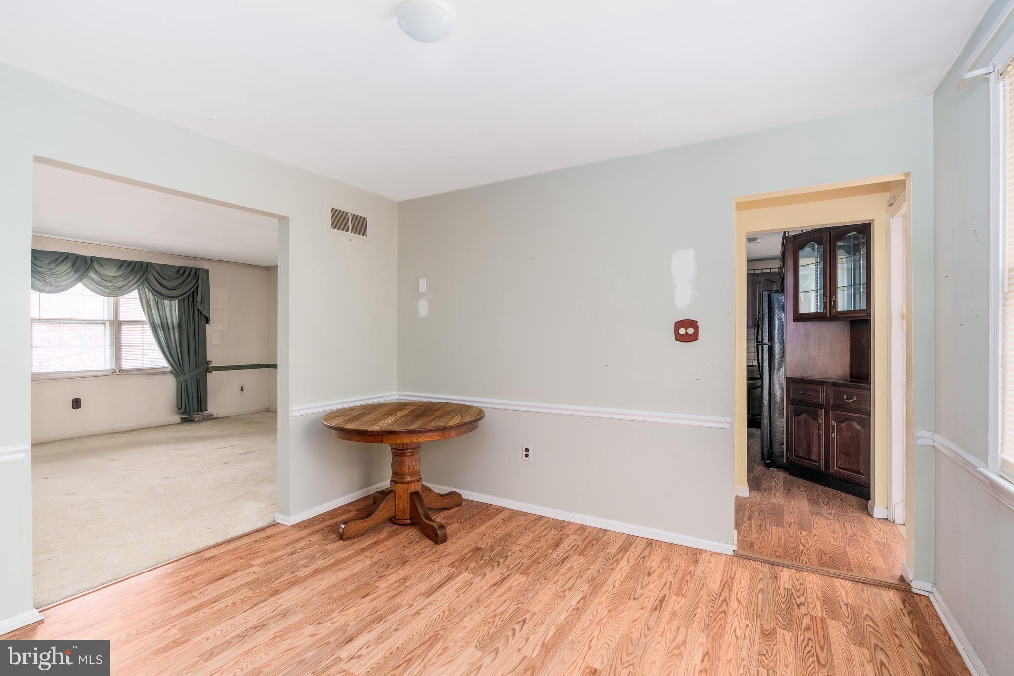112 Park Towne Drive Elkton, MD 21921 - Photo 7 of 18 a bathroom with a sink and a toilet