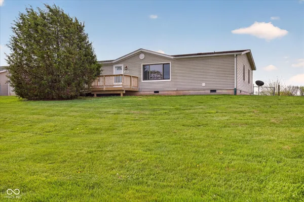 $269,900 | 2540 South Meridian Road, Mitchell, IN 47446