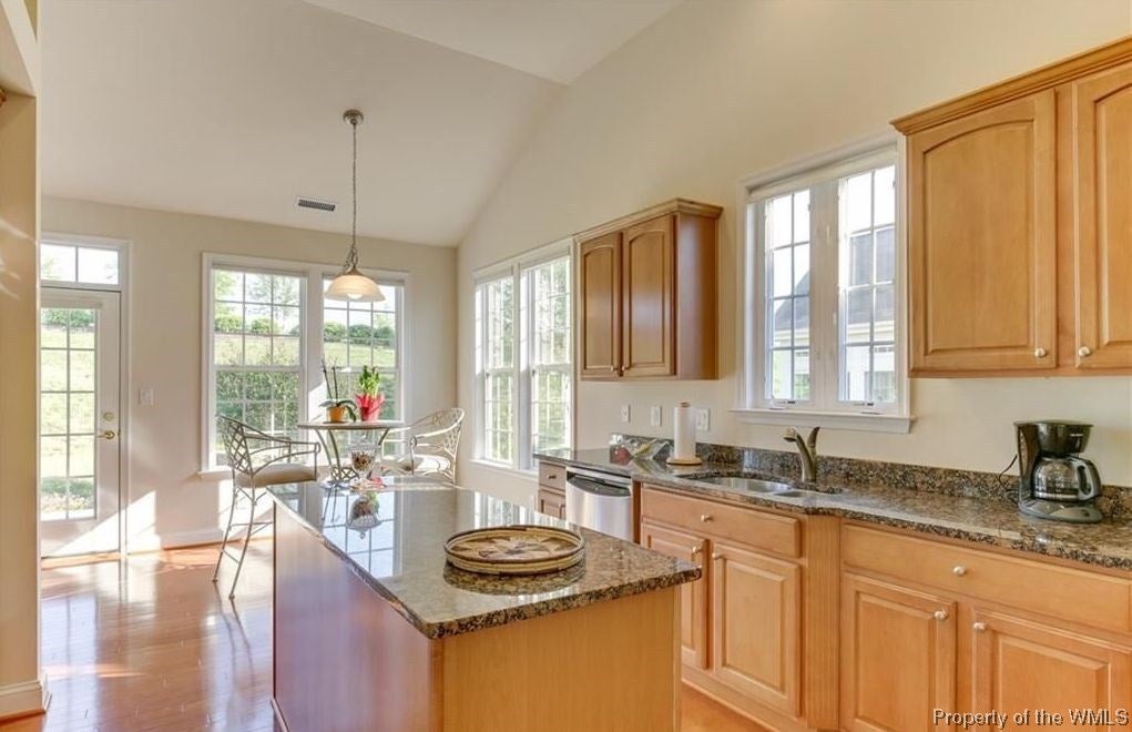 4224 Old Lock Road Williamsburg, VA 23188 - Photo 10 of 29 Gallery Image 10
