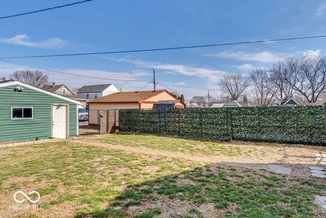 $337,500 | 922 Iowa Street, Indianapolis, IN 46203