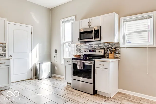 $337,500 | 922 Iowa Street, Indianapolis, IN 46203