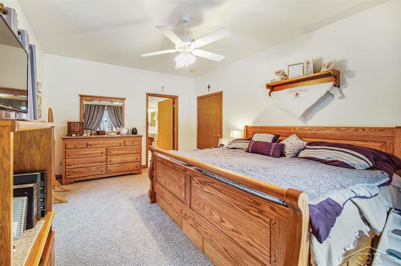 178 East Mt Forest Road Pinconning, MI 48650 - Photo 18 of 77 50001394-18.JPG