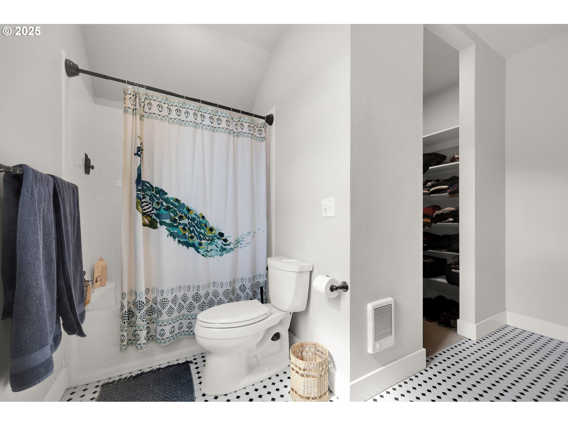 2819 Adams Street Eugene, OR 97405 - Photo 36 of 44 a bathroom with a toilet and a shower