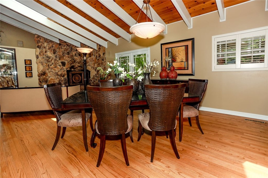 42585 Constellation Drive Big Bear Lake, CA 92315 - Photo 16 of 54