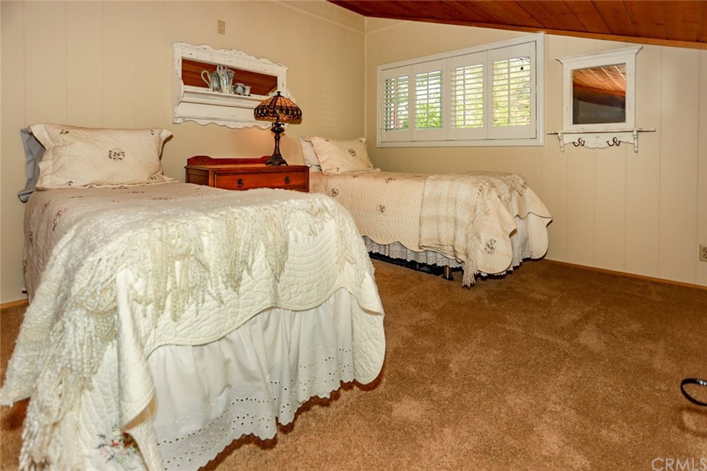 42585 Constellation Drive Big Bear Lake, CA 92315 - Photo 27 of 54