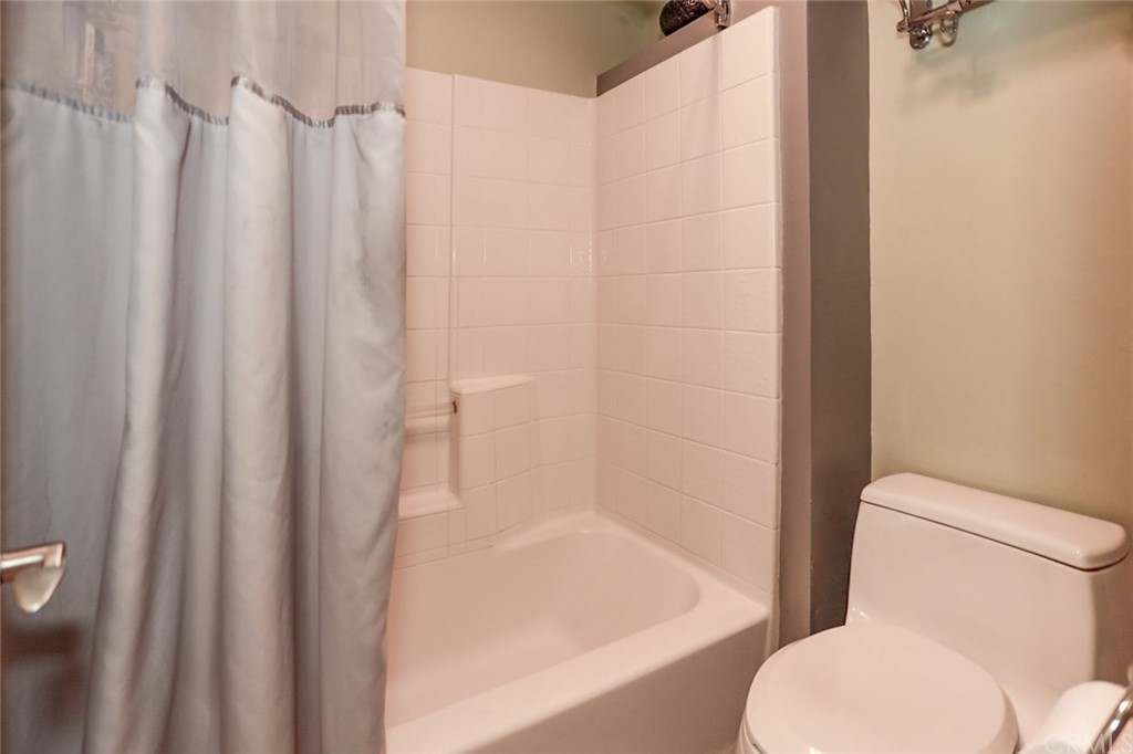 42585 Constellation Drive Big Bear Lake, CA 92315 - Photo 41 of 54