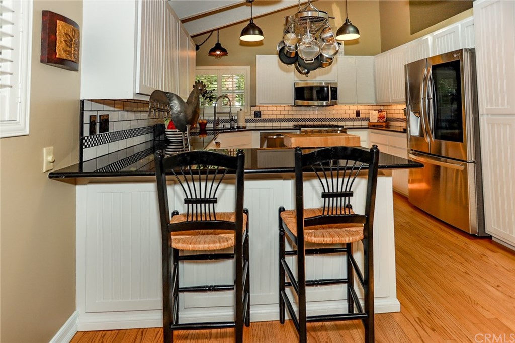 42585 Constellation Drive Big Bear Lake, CA 92315 - Photo 6 of 54