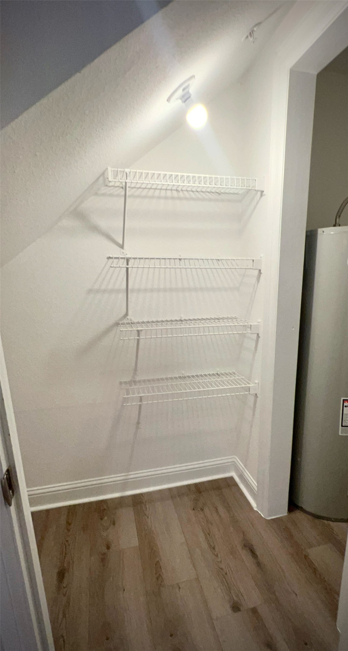 5353 Memorial Drive, Unit 3038 Houston, TX 77007 - Photo 11 of 27 a view of a small space