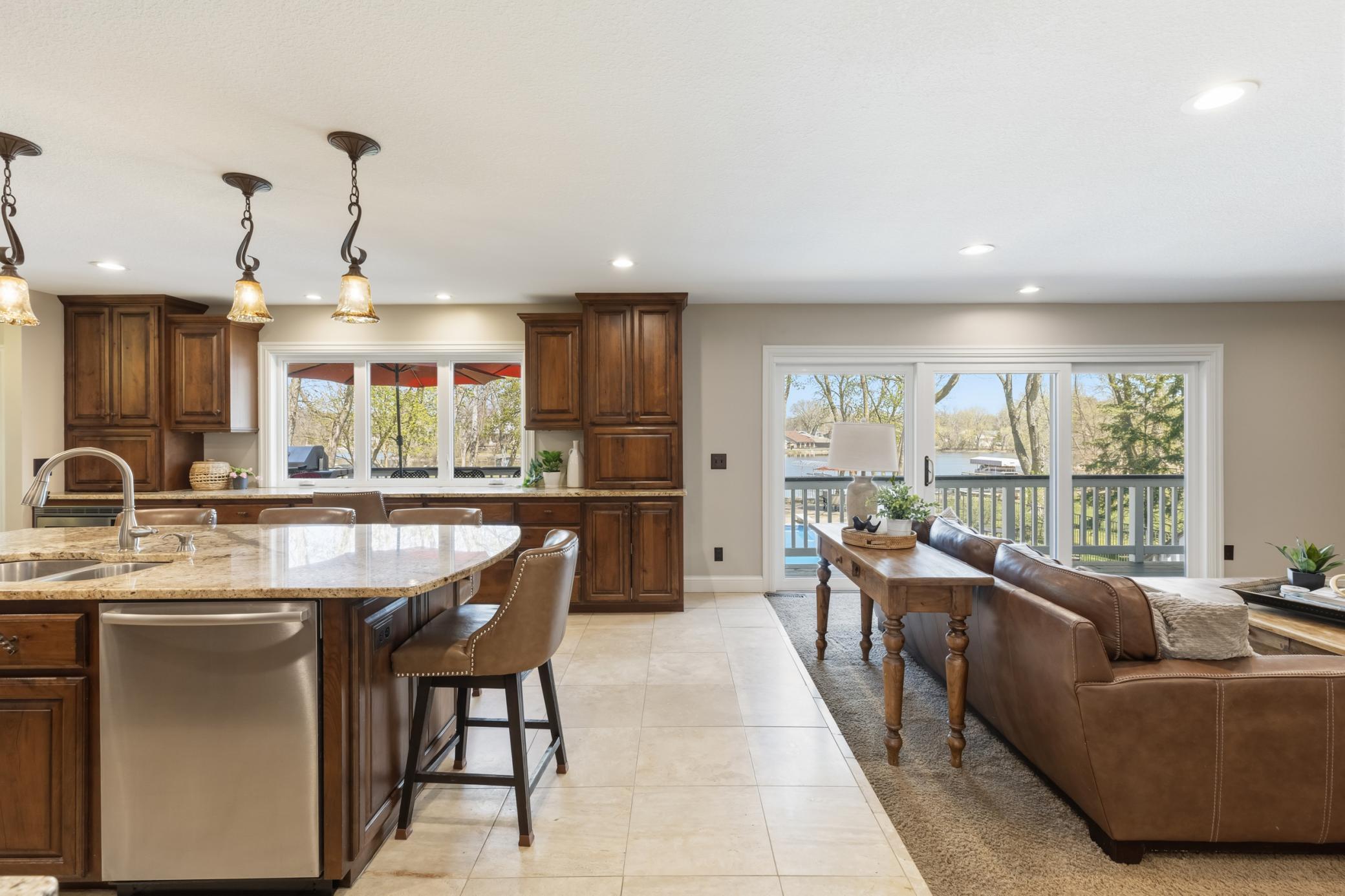 6570 Rustic Road Southeast Prior Lake, MN 55372 - Photo 11 of 51