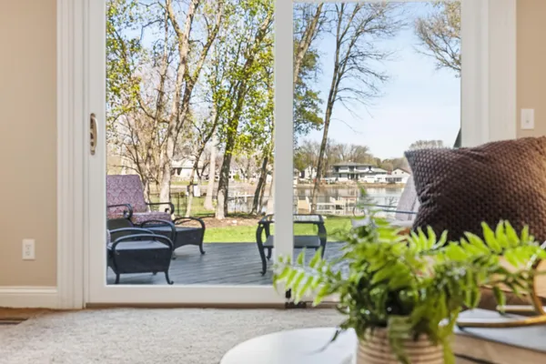 $1,450,000 | 6570 Rustic Road Southeast, Prior Lake, MN 55372