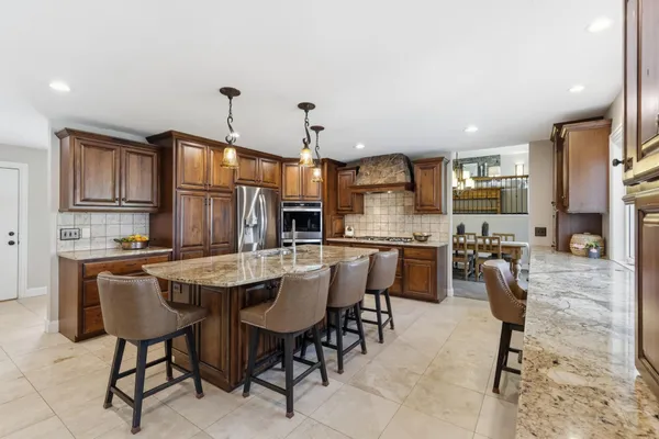 $1,450,000 | 6570 Rustic Road Southeast, Prior Lake, MN 55372