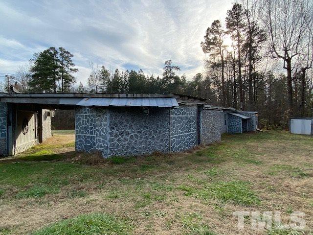 360 Hicksboro Road Henderson, NC 27537 - Photo 5 of 29 Gallery Image 5