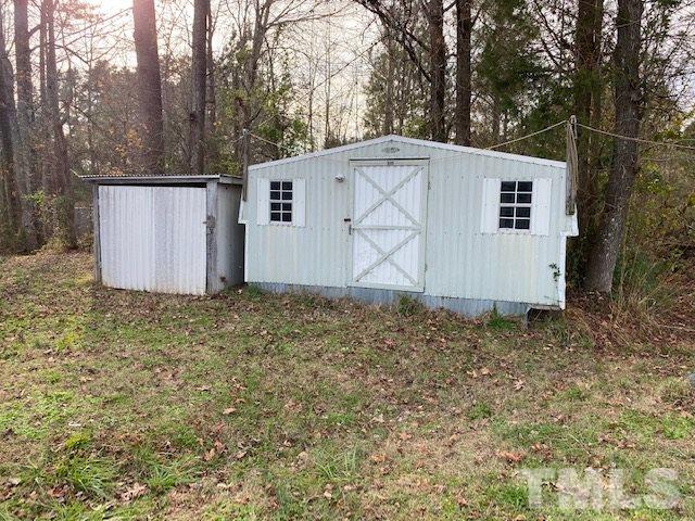 360 Hicksboro Road Henderson, NC 27537 - Photo 8 of 29 Gallery Image 8