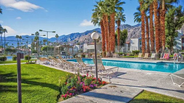 $415,000 | 1050 Ramon Road, Unit 52, Palm Springs, CA 92264