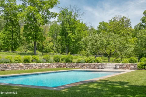 $3,750,000 | 1015 Sisson Hill Road, New Marlborough, MA 01230