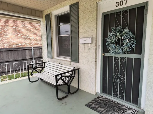$1,600 | 307 Labarre Drive, Metairie, LA 70001