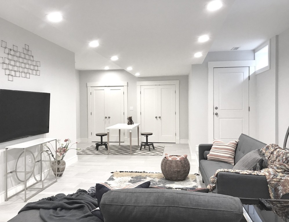 152 Spring Street, Unit 152 Watertown, MA 02472 - Photo 8 of 10
