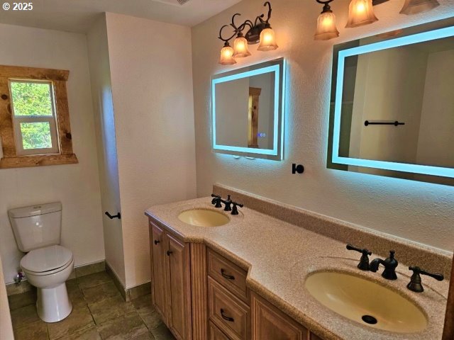 990 East 2nd Street Coquille, OR 97423 - Photo 14 of 23