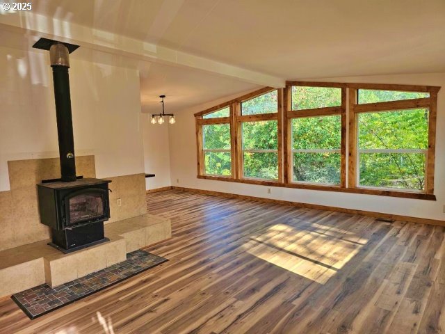 990 East 2nd Street Coquille, OR 97423 - Photo 4 of 23