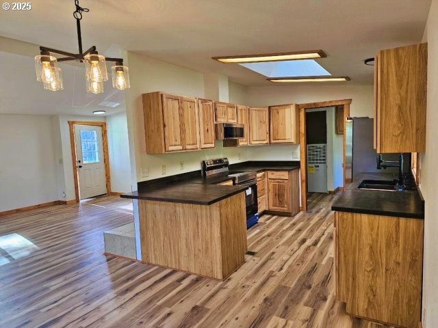 990 East 2nd Street Coquille, OR 97423 - Photo 7 of 23