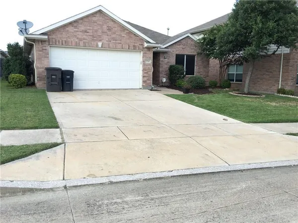 $2,250 | 3705 Palm Drive, Fort Worth, TX 76244