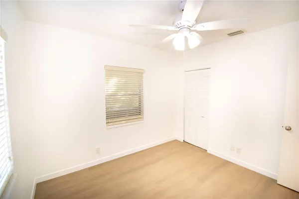 $2,500 | 2547 Roosevelt Street, Hollywood, FL 33020