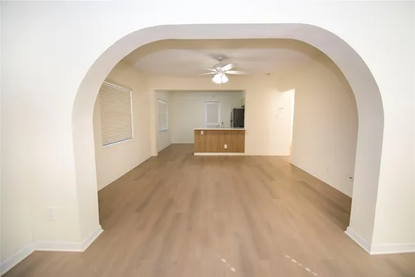 $2,500 | 2547 Roosevelt Street, Hollywood, FL 33020