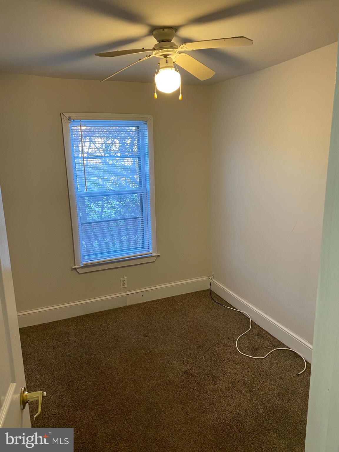 634 Laurel Street Delanco, NJ 08075 - Photo 15 of 24 Middle Left Bedroom