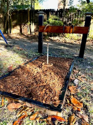 $262,500 | 6314 Anela Drive, Diamondhead, MS 39525