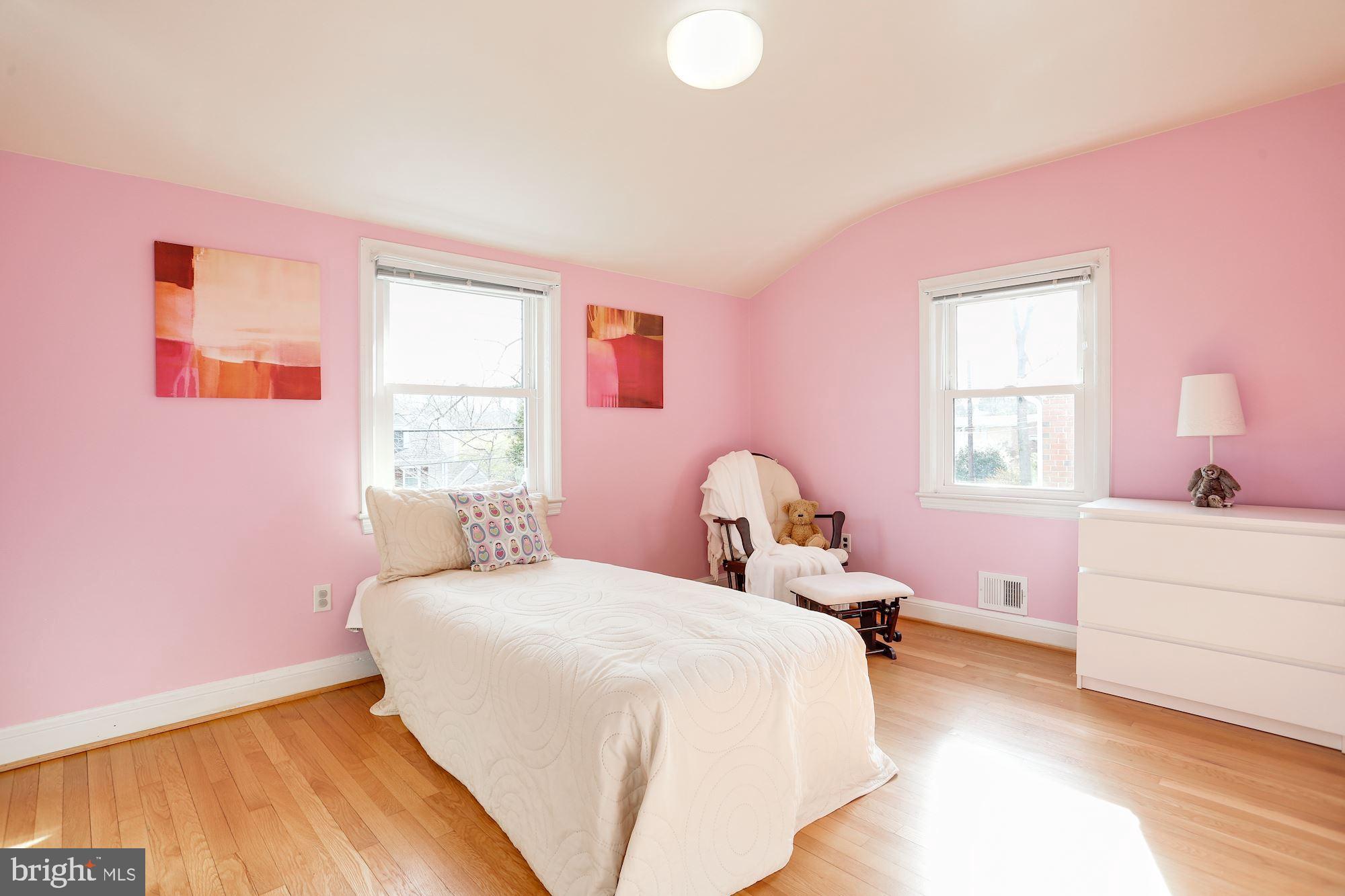 4916 Flint Drive Bethesda, MD 20816 - Photo 15 of 29